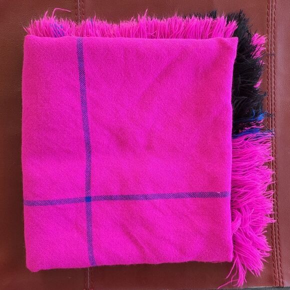 Vibrant Fuscia Pink and Black Fringed Shawl Scarf - Picture 3 of 8